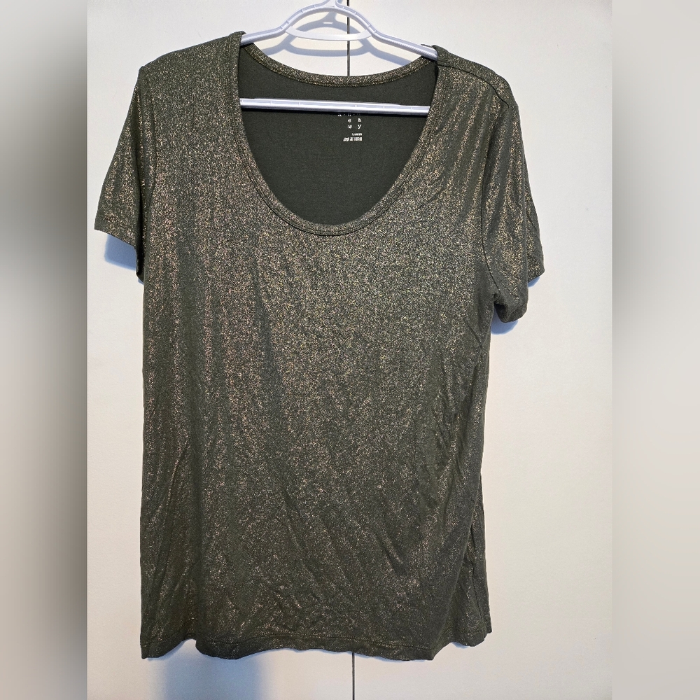 A New Day Metallic Olive Shimmer Short‎ Sleeve Top- Size Large